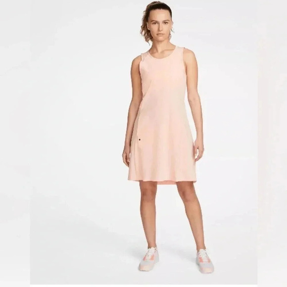 Nike Dresses & Skirts - Nike Women's Dri-Fit Ace Golf Dress Suit Sleeveless Large